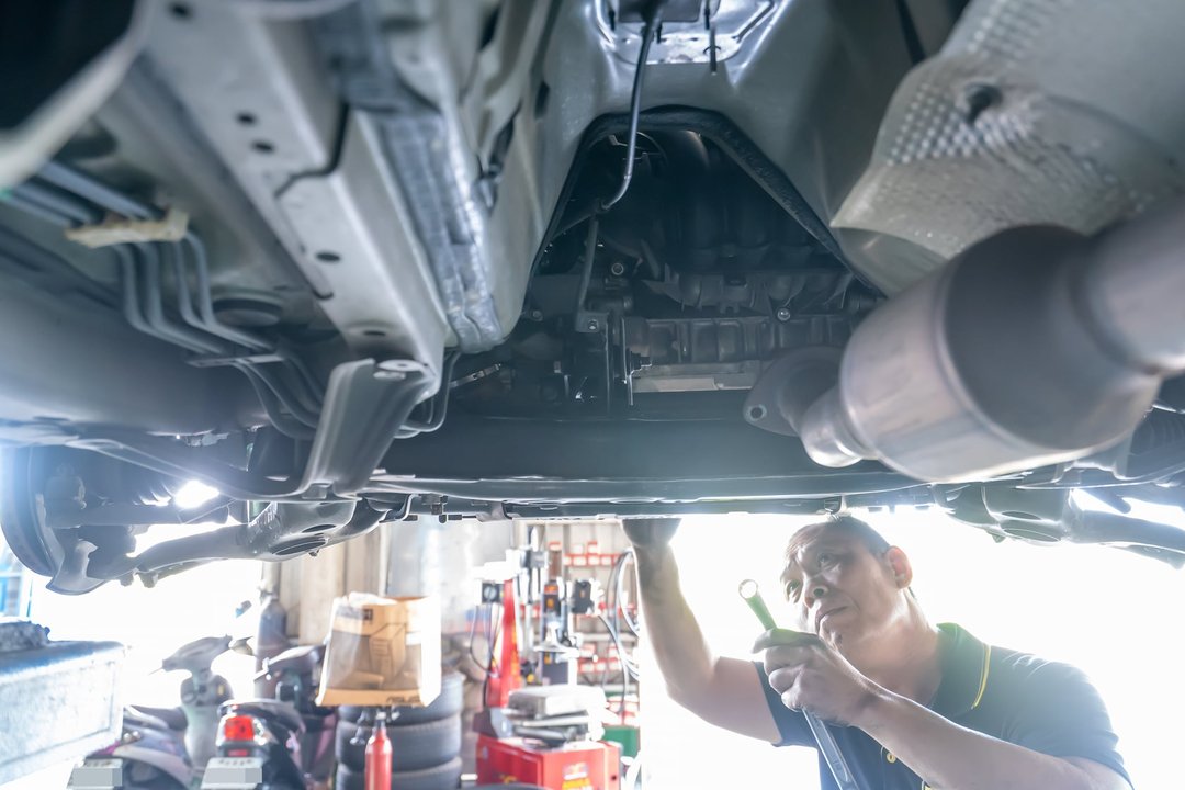 Toyota RAV4 更換方向主機