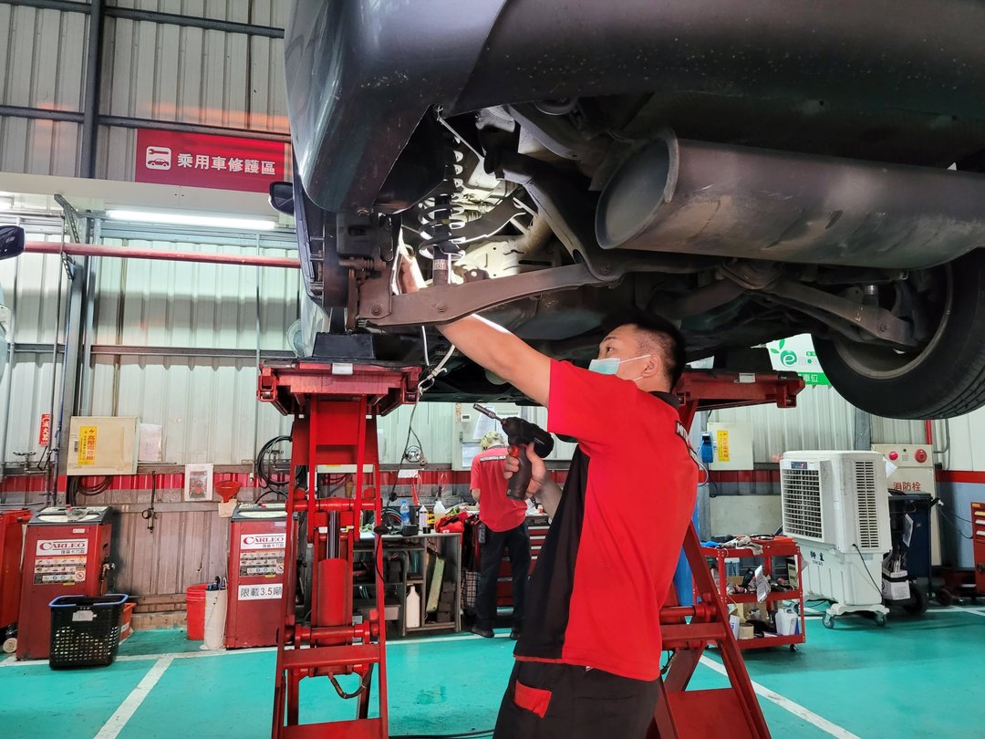 Lancer Fortis 更換左後輪ABS感知線