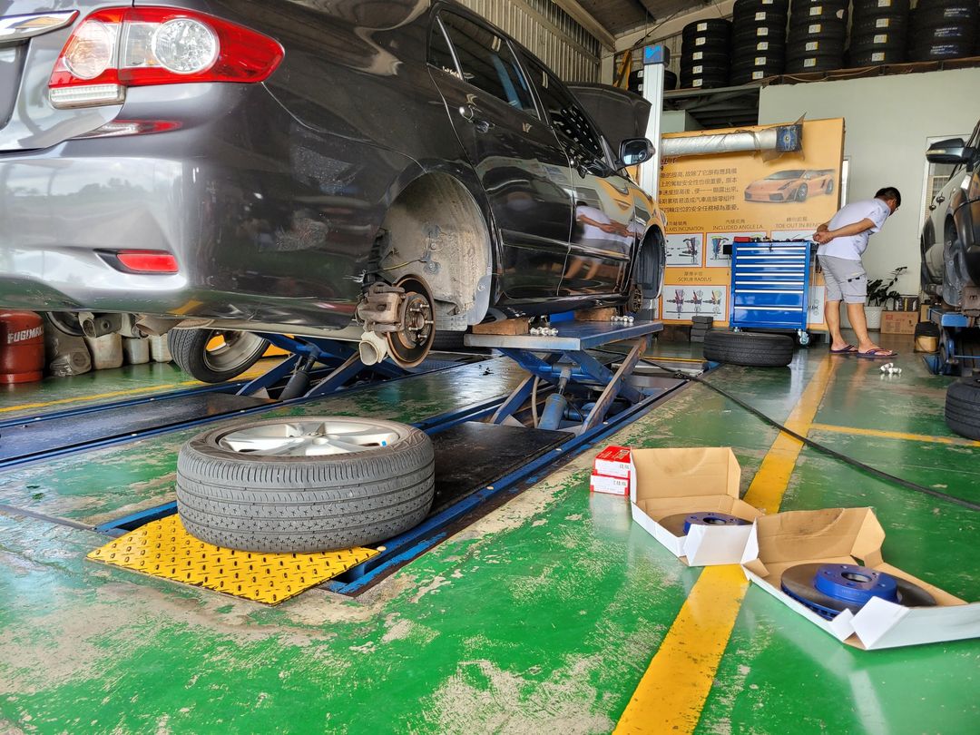 神A 更換全車來令片及前煞車盤