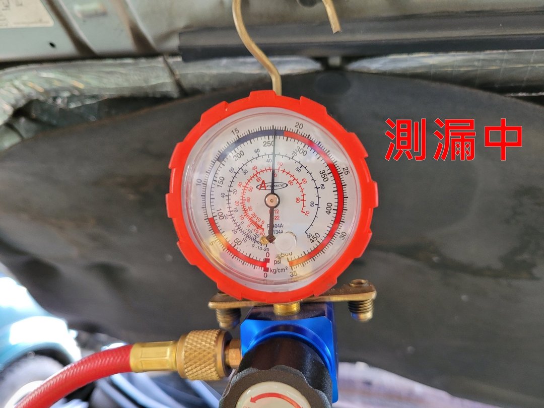 維修Outlander 冷氣單邊”偶爾”不夠冷