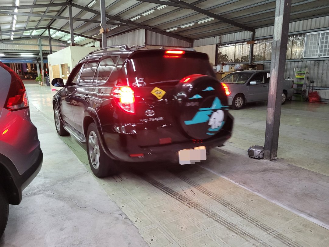 RAV4更換雨刷筒噴水馬達