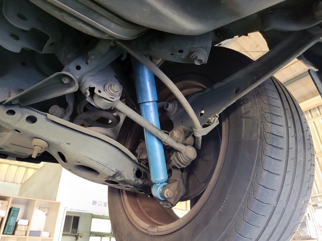 三代RAV4更換全車避震