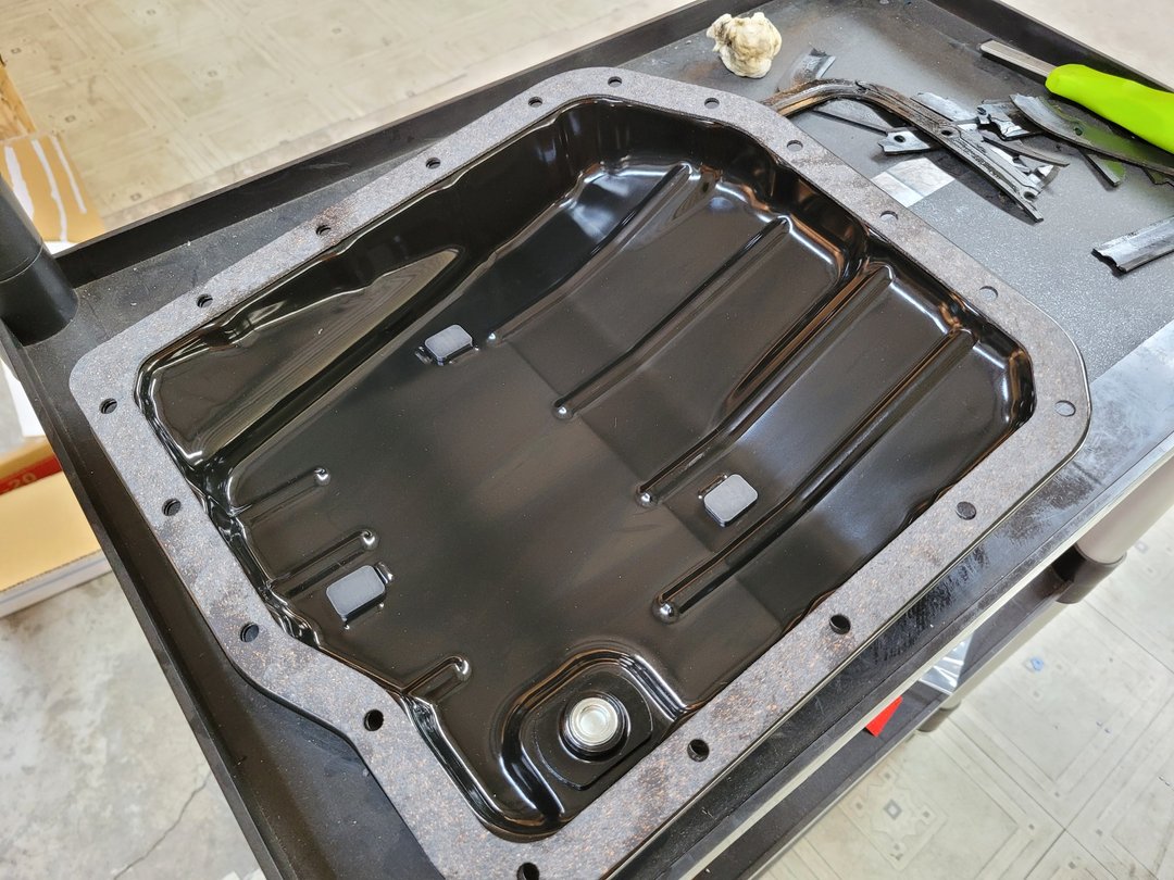 12′ RAV4 拆洗變速箱油底殼
