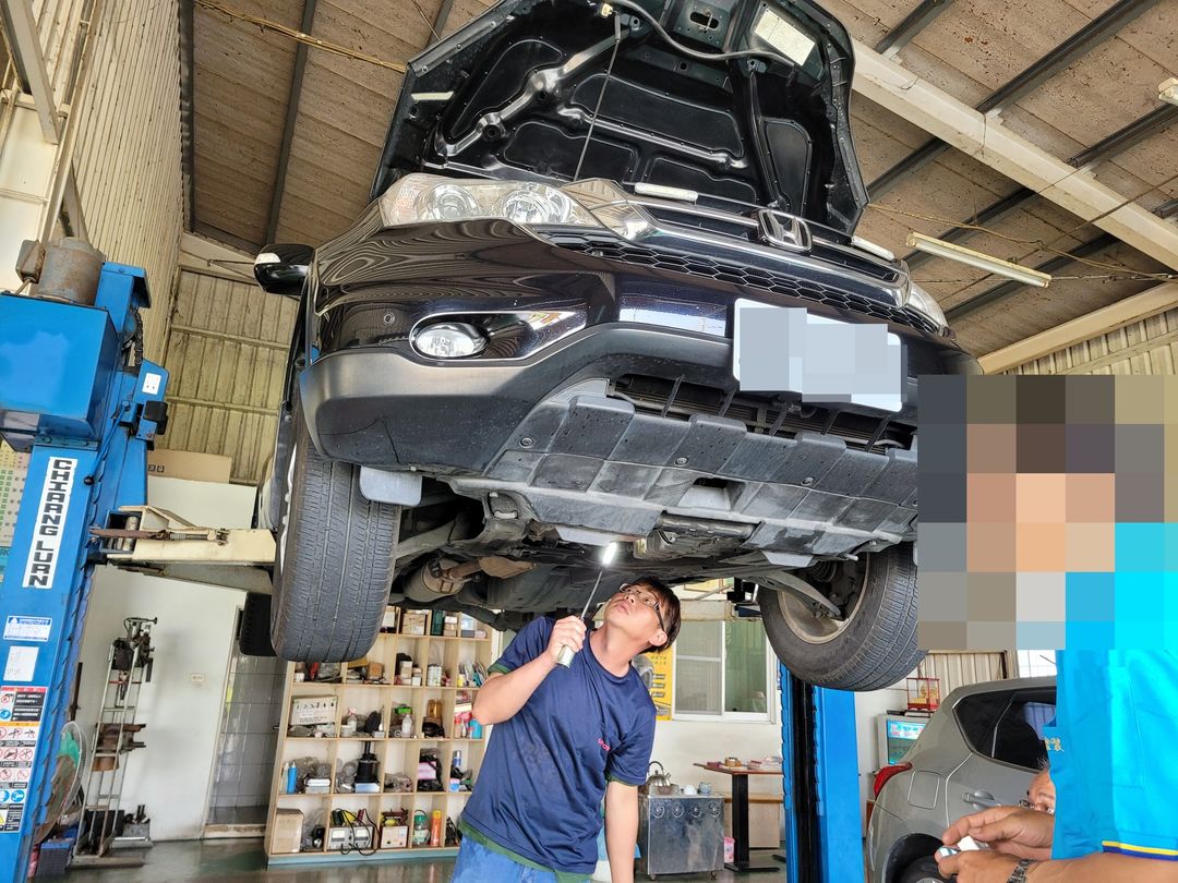 11′ CR-V 做定保 & 更換機油芯座墊片