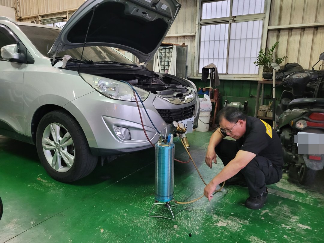 Hyundai ix35 處理冷氣不冷