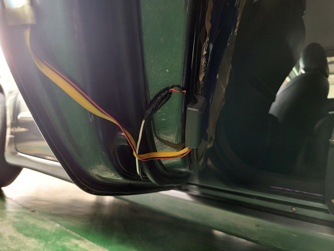 11′ Altis更換車門分段器&維修左後照鏡