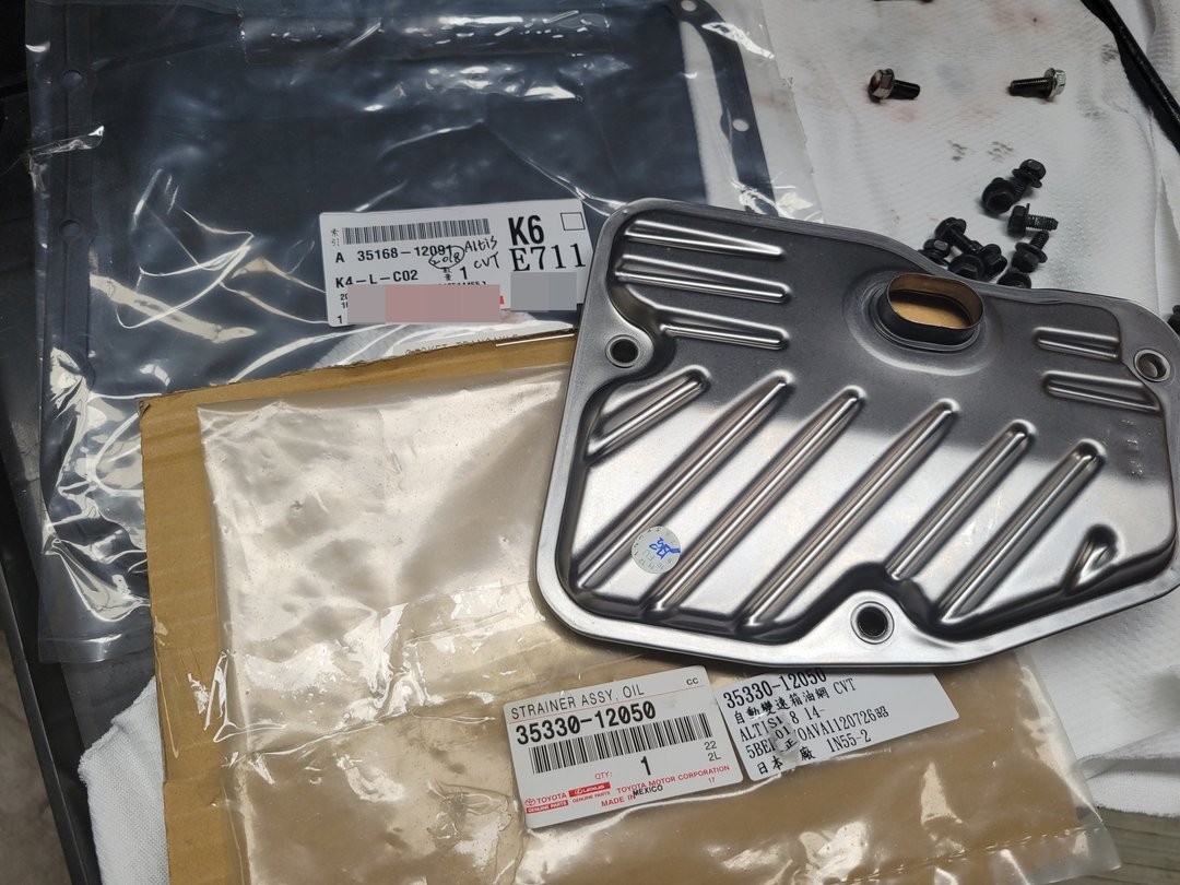 19′ Yaris 灰 拆洗變速箱油底殼