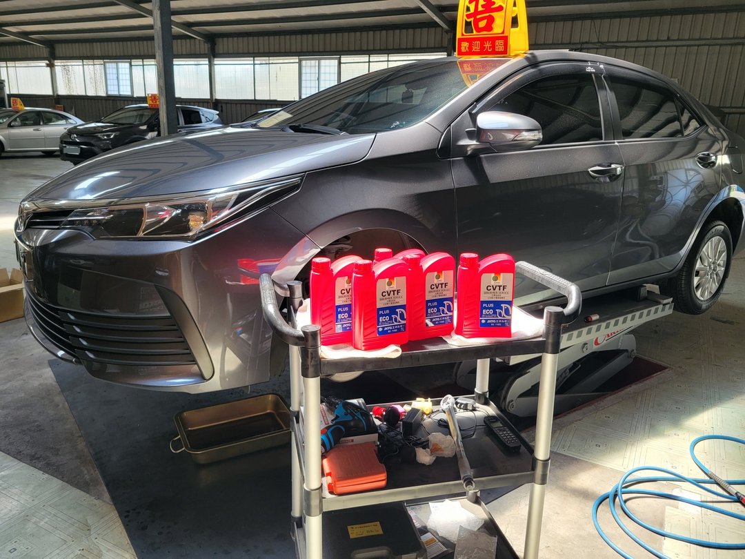 18′ 灰 Altis 拆洗變速箱油底殼