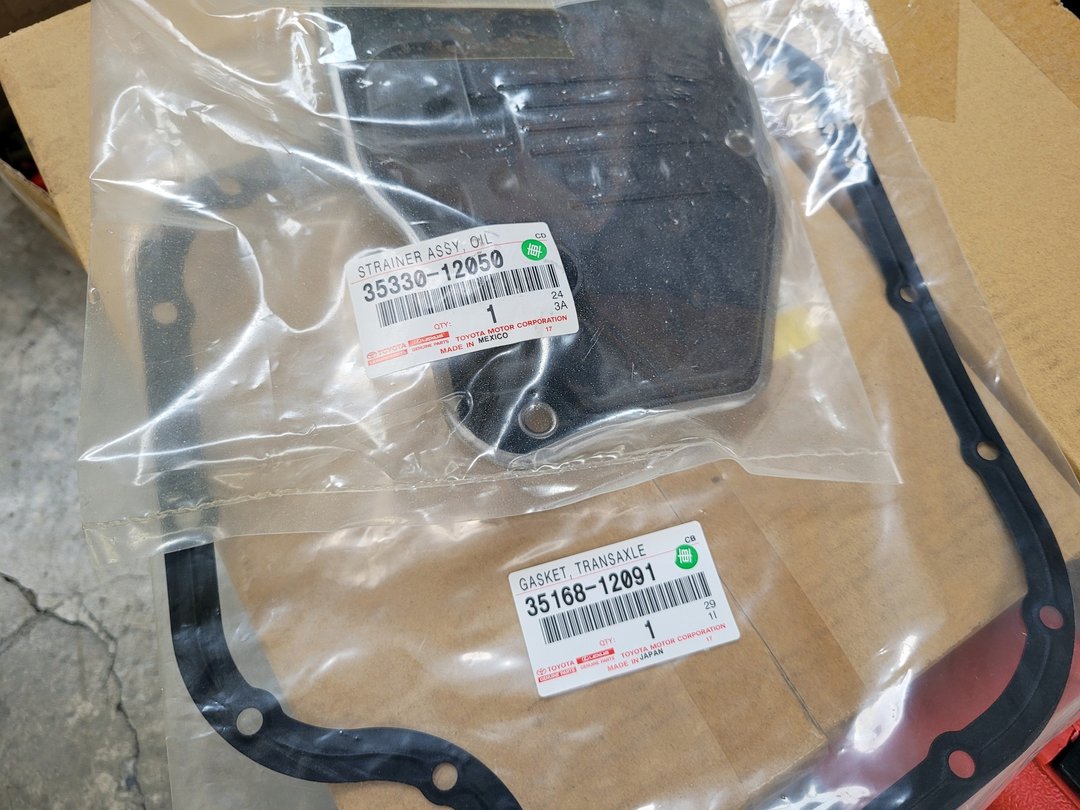 18′ 灰 Altis 拆洗變速箱油底殼