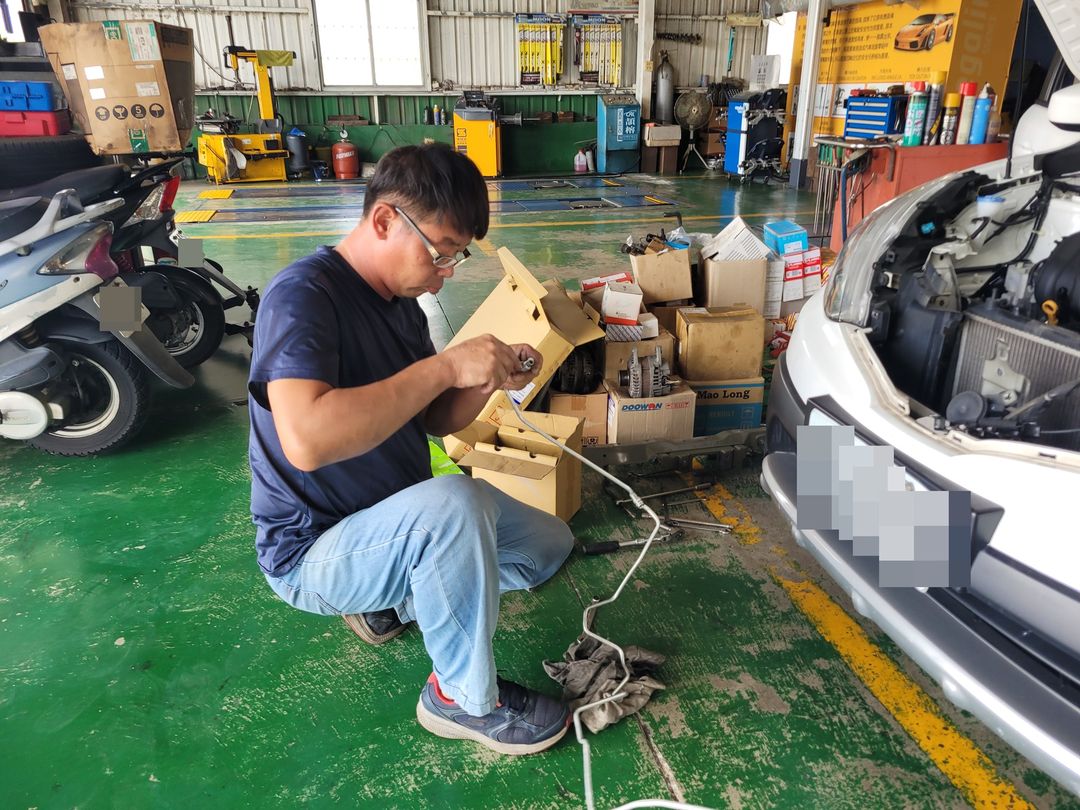 20′ 白 Livina 冷氣系統重建！