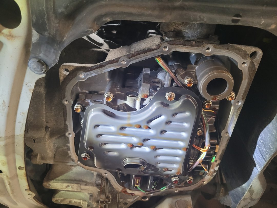 12′ Altis 灰 拆洗變速箱油底殼(里程19.3萬)