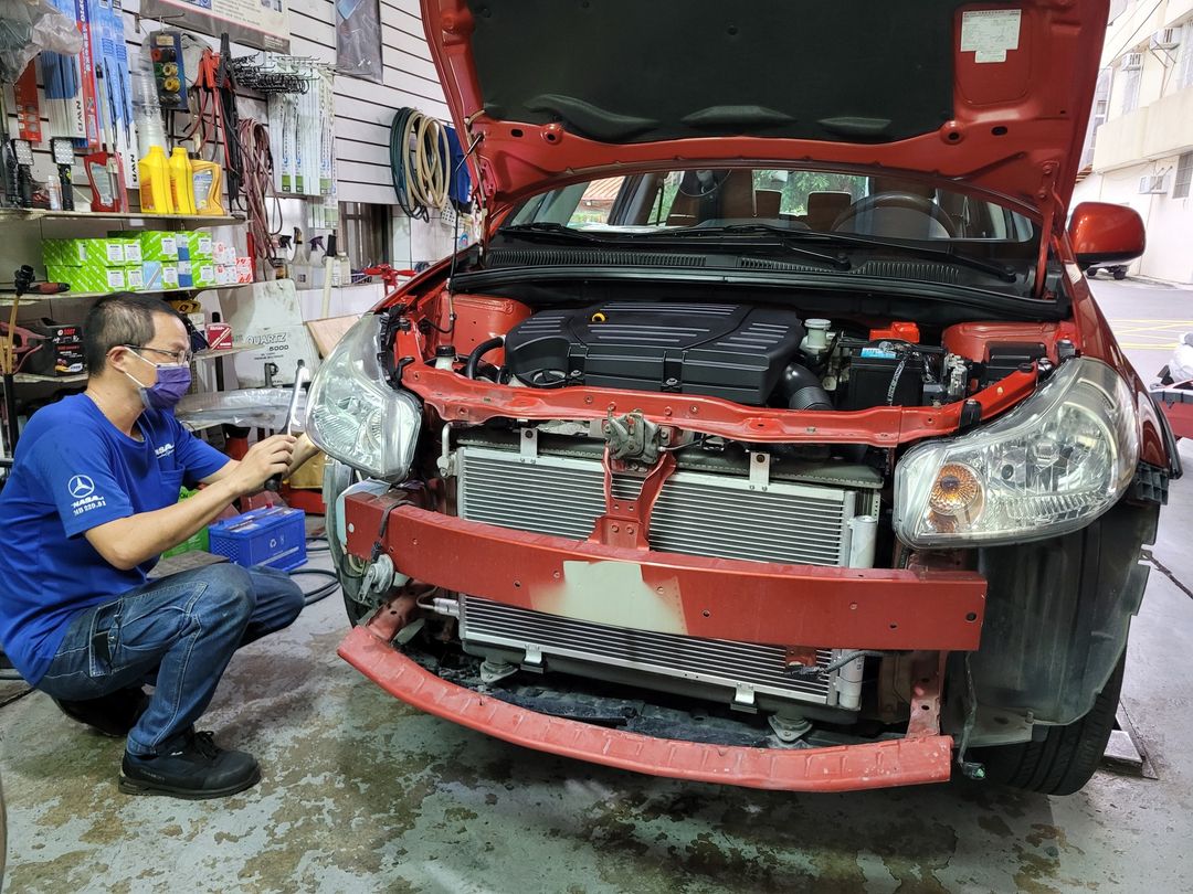13′ Suzuki SX4 更換散熱片