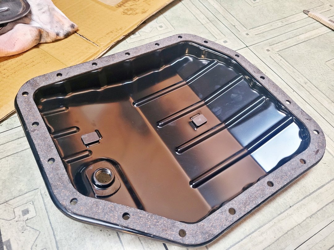 06’/07式 藍 Yaris 拆洗變速箱油底殼&更換火星塞