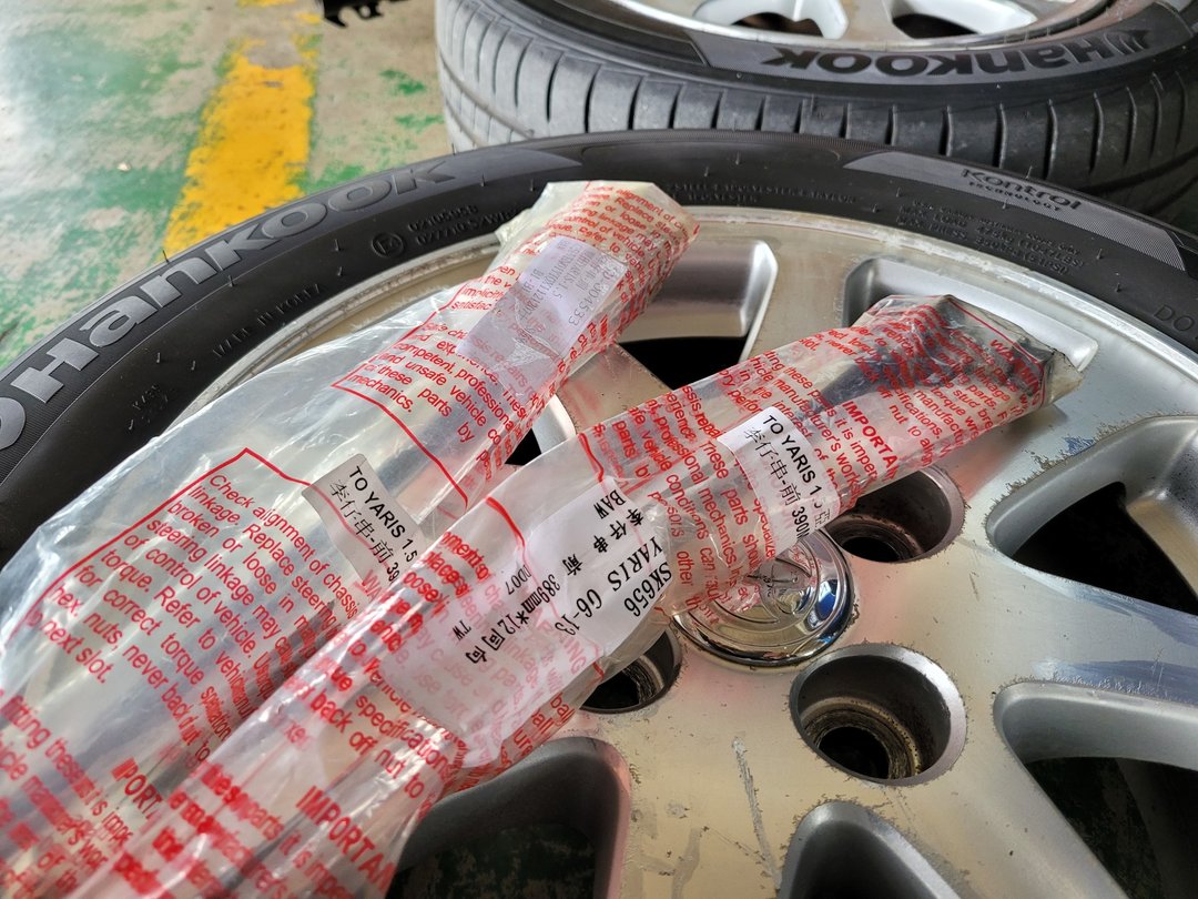 06’/07式 藍 Yaris 更換全車避震&左+右傳動軸