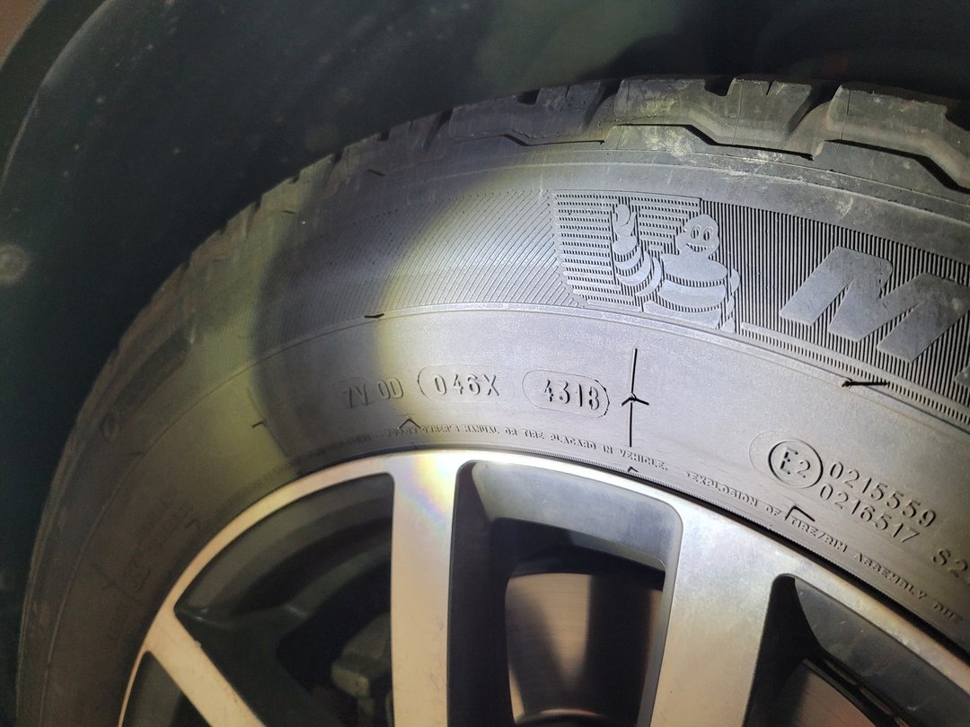 12′ 白 VW Tiguan 代售成交