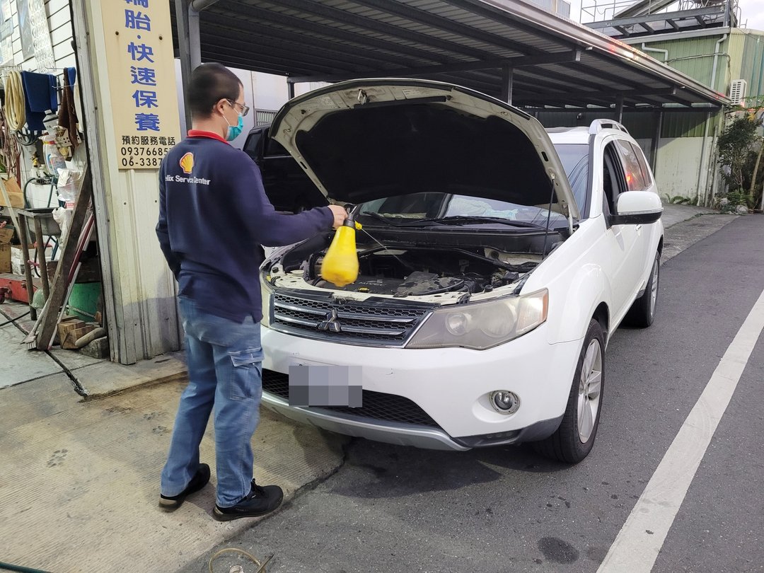 08′ Outlander 更換全車引擎腳&定保