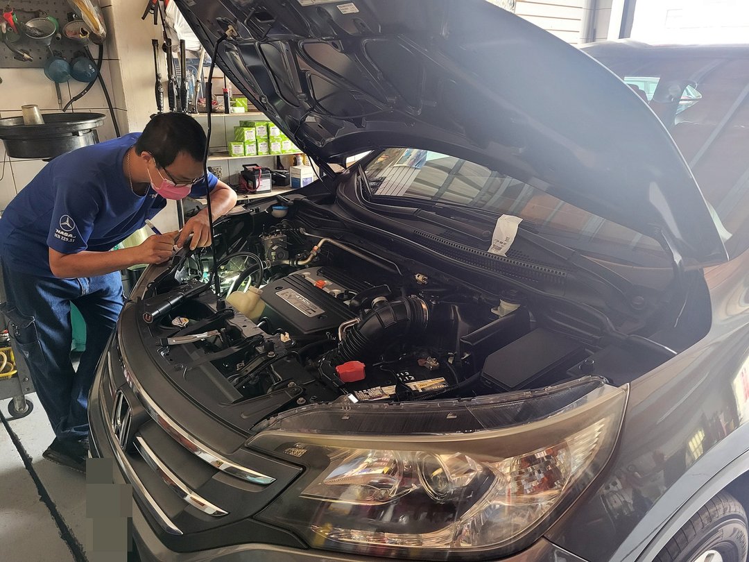 13′ 灰 Honda CR-V 交車前檢查