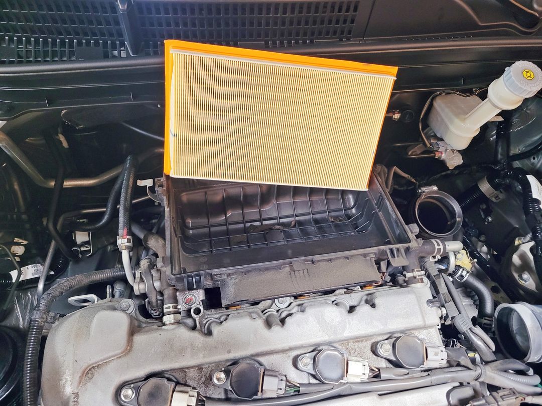 16′ 銀 Suzuki SX4C 交車前檢查