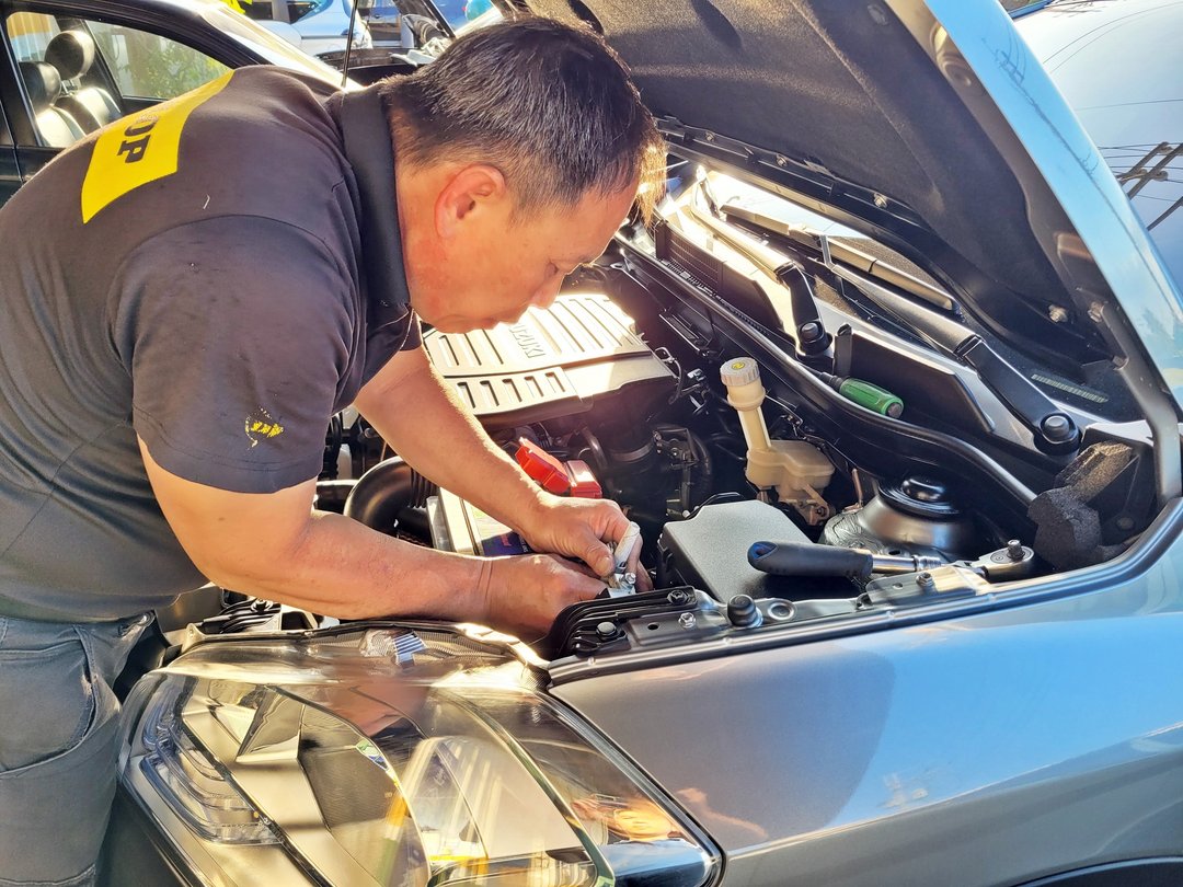 16′ 銀 Suzuki SX4C 交車前檢查