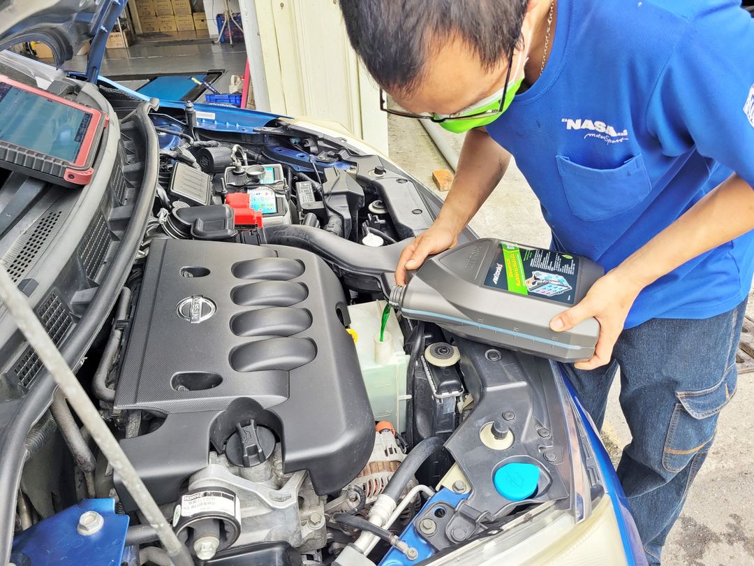 11′ 藍 Nissan Tiida 引擎水溫燈亮(紅)
