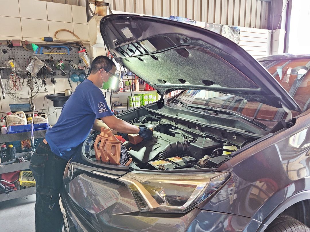 17′ 灰 Toyota RAV4 冷氣壞了？