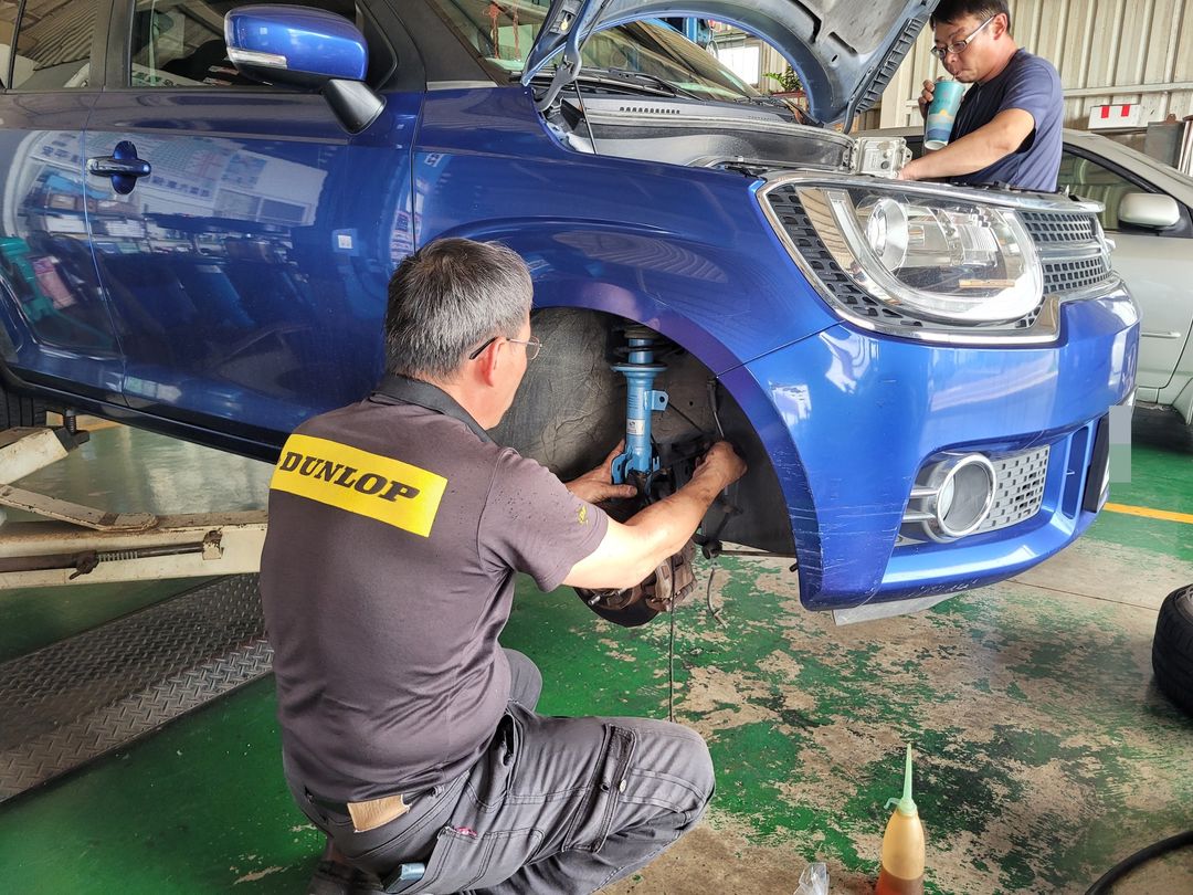 17′ 藍 Suzuki Ignis 更換全車避震(下)