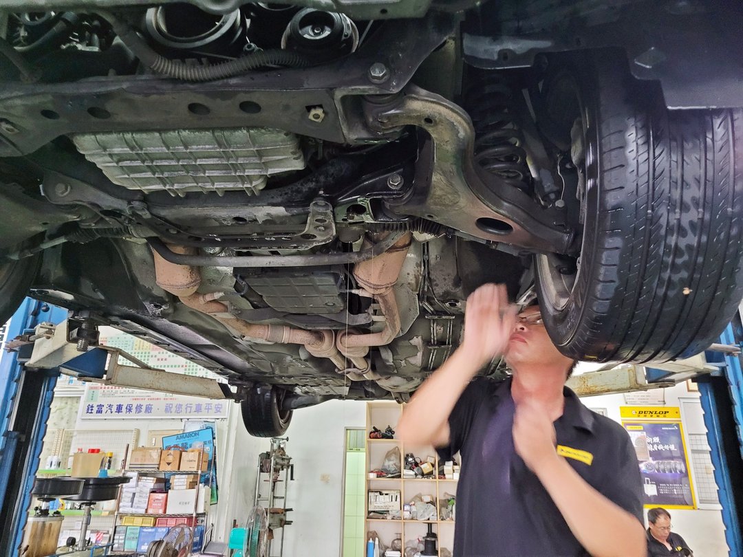 W210 E280 更換方向機高壓油管