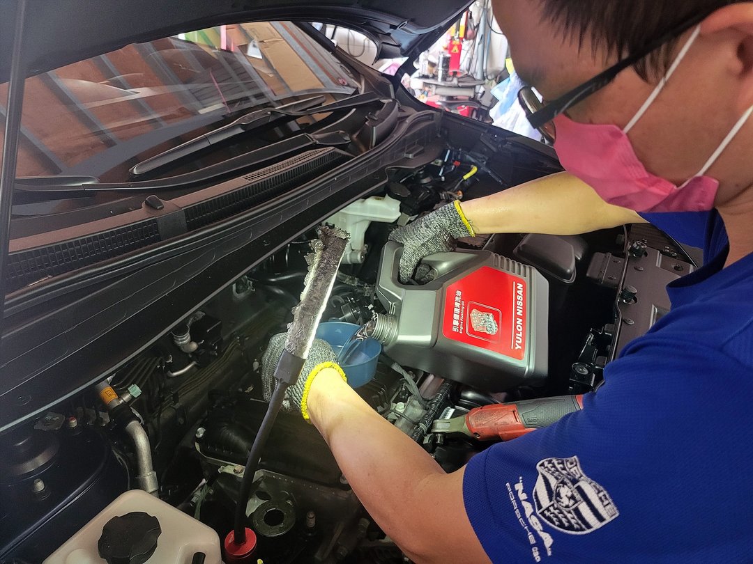 15′ 藍 Hyundai ix35 交車前保養