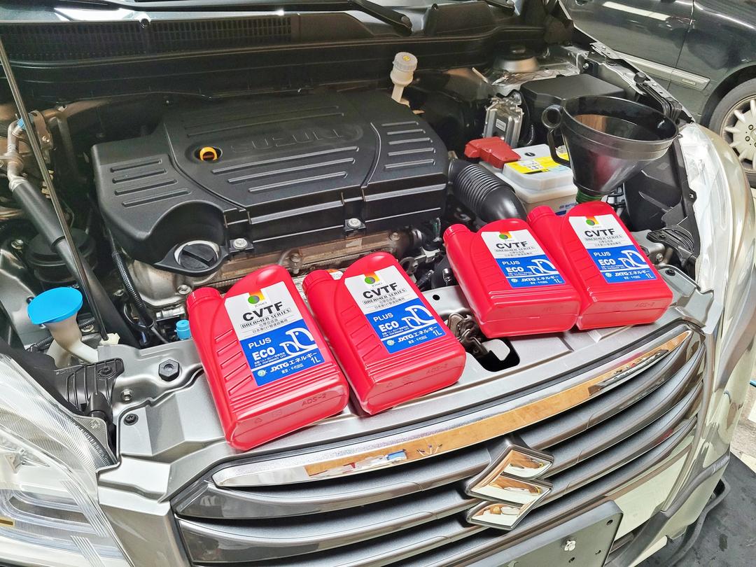 16′ 灰 Suzuki SX4C 拆洗變速箱油底殼
