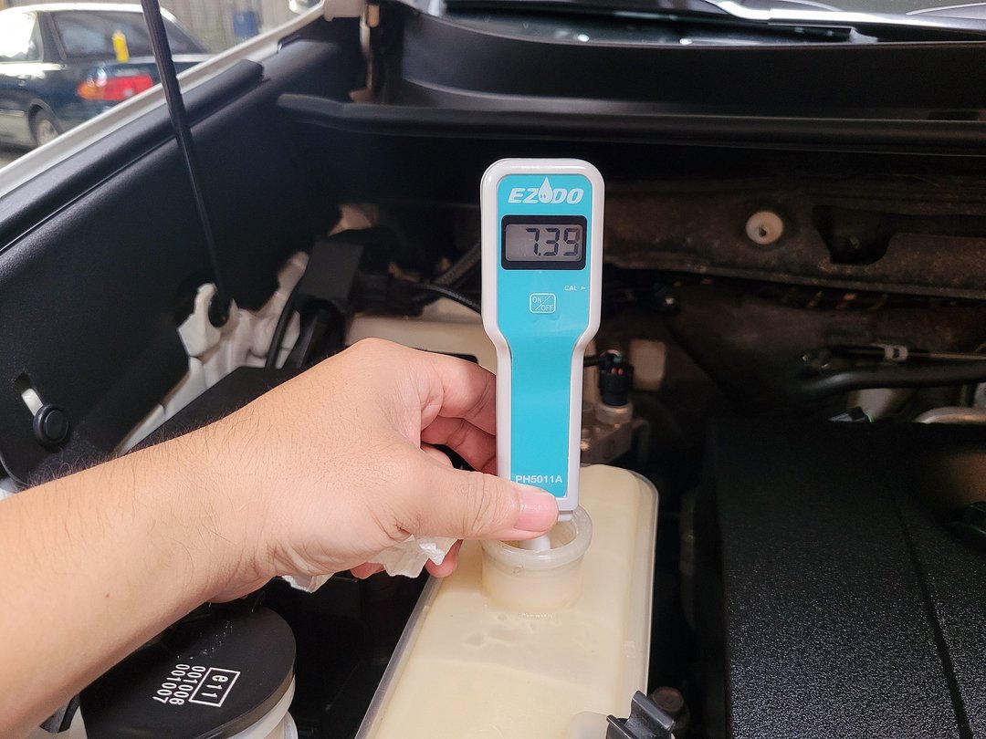 17′ 白 Toyota RAV4 交車前檢查