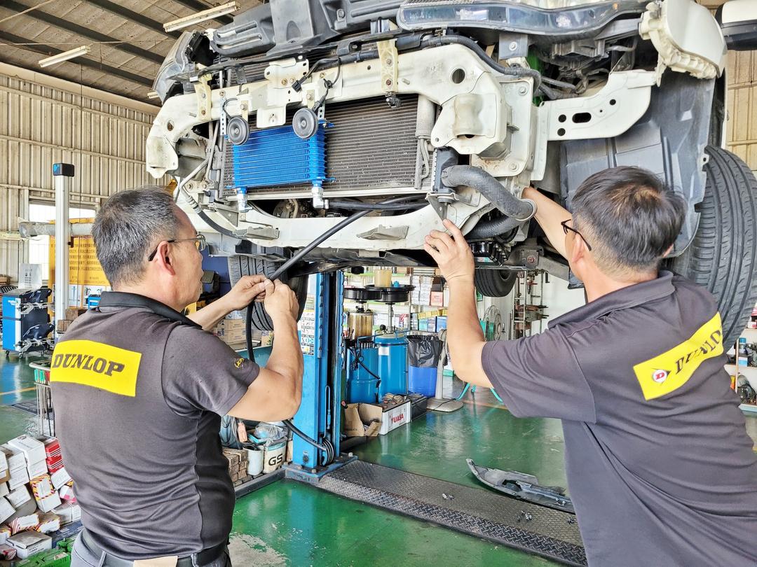10′ 白 Outlander 變速箱改油冷