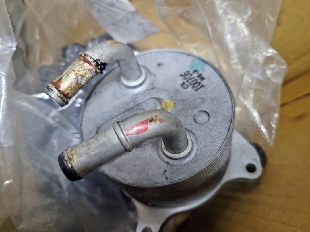 10′ 白 Outlander 變速箱改油冷