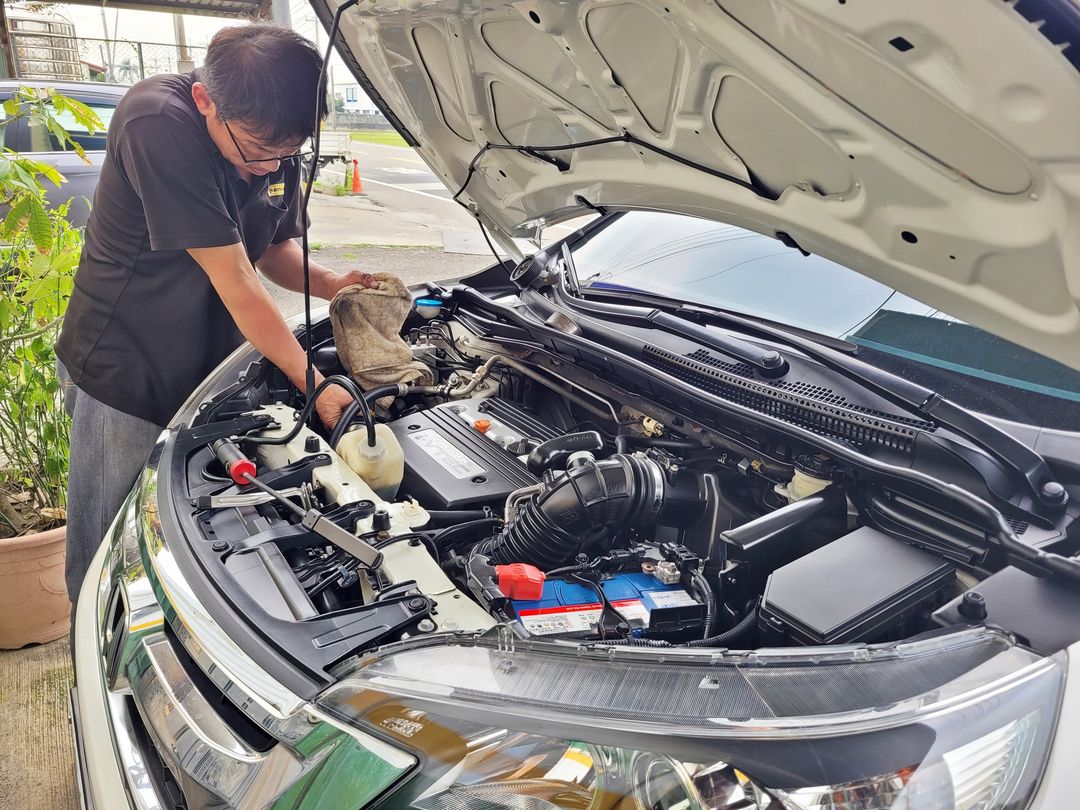 15′ 白 CR-V 更換VTC濾網墊片