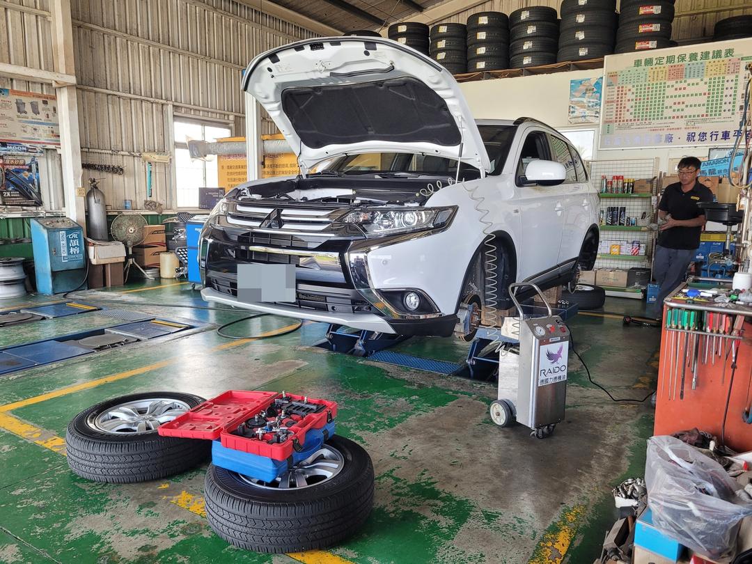 20′ 白 Outlander 準備交車