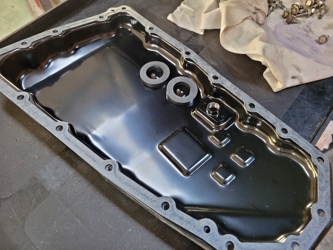 15′ 灰 Outlander 更換變速箱油