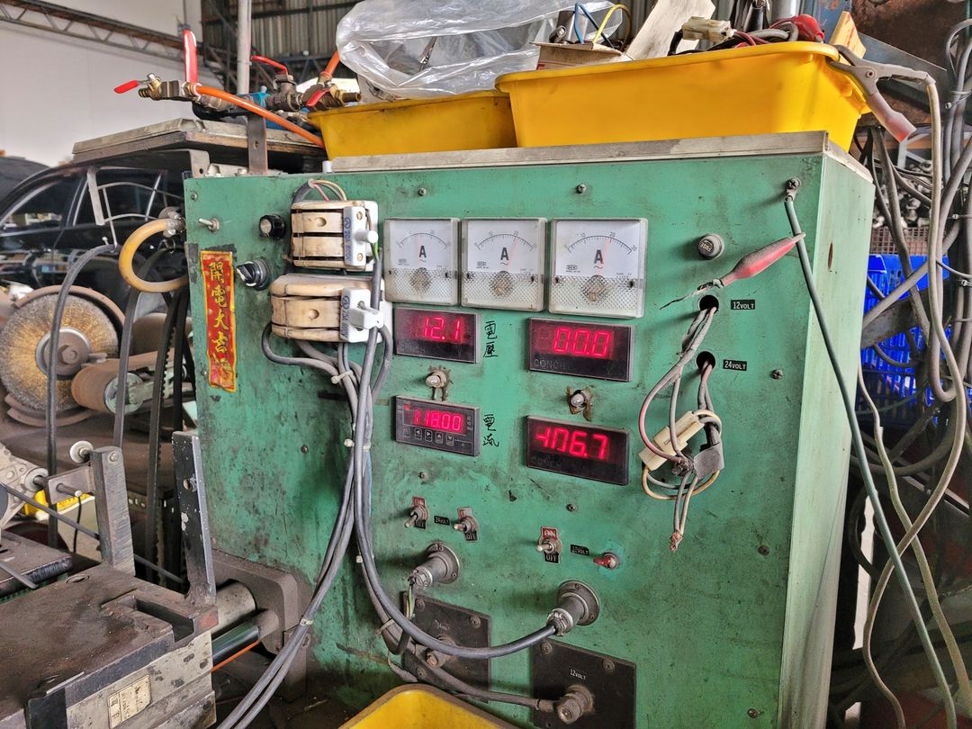 09′ 黑 RAV4 翻修發電機