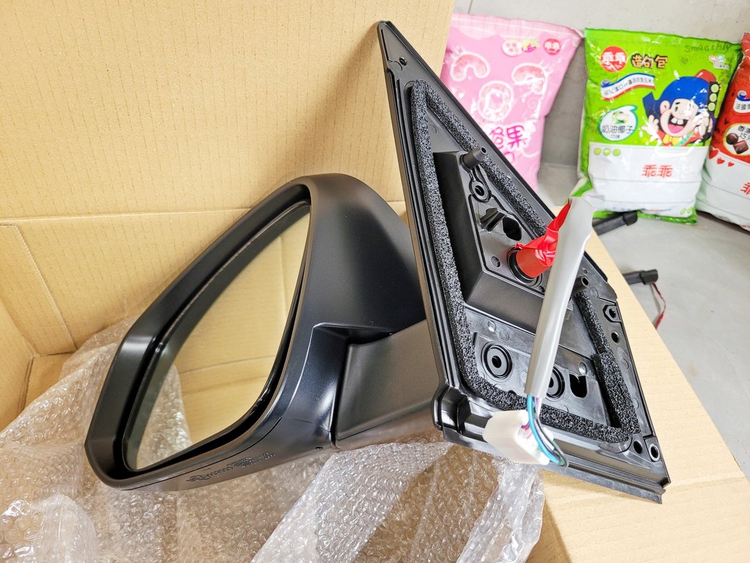 16′ 紅 Toyota RAV4 更換左後視鏡