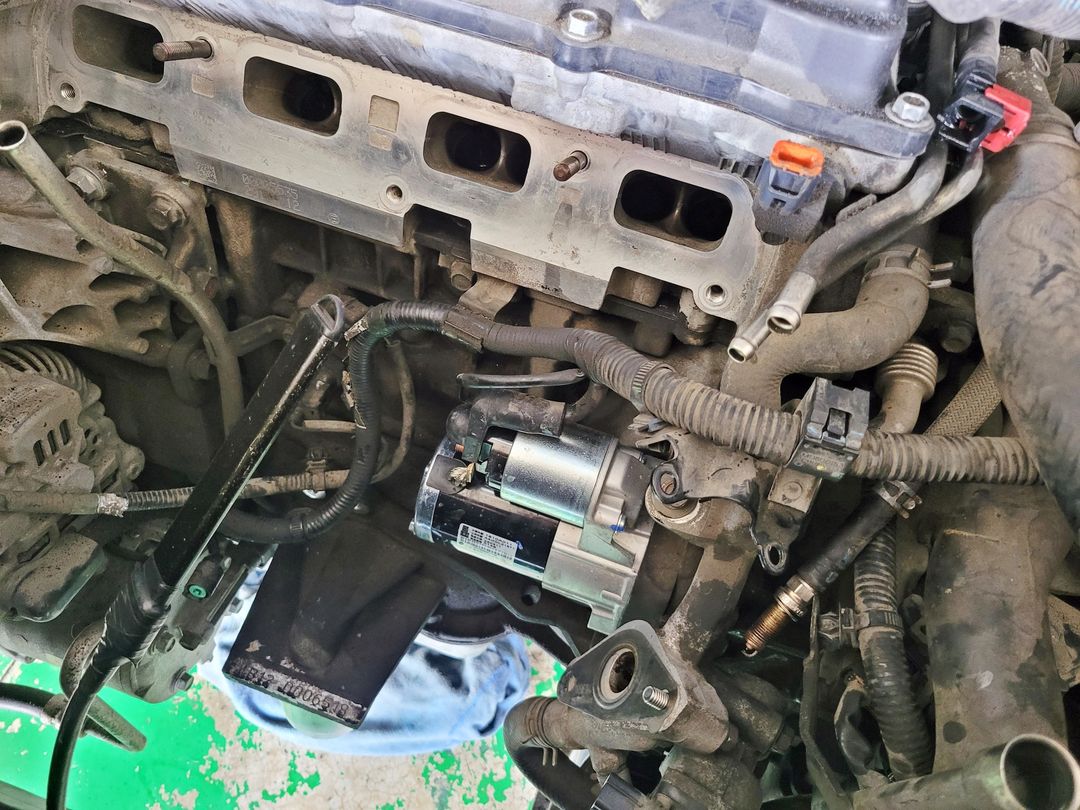 09′ 灰 Outlander 更換啟動馬達