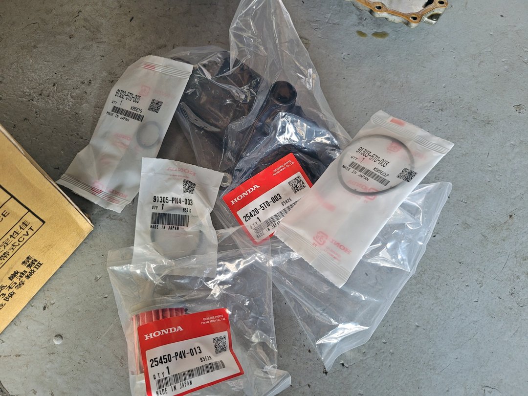 21′ HRV 拆洗變速箱油底殼