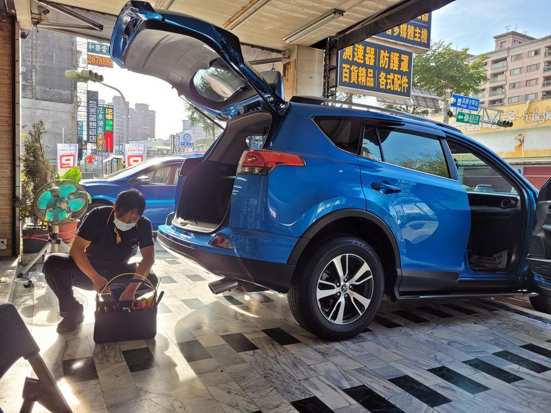 17′ RAV4 交車前整備