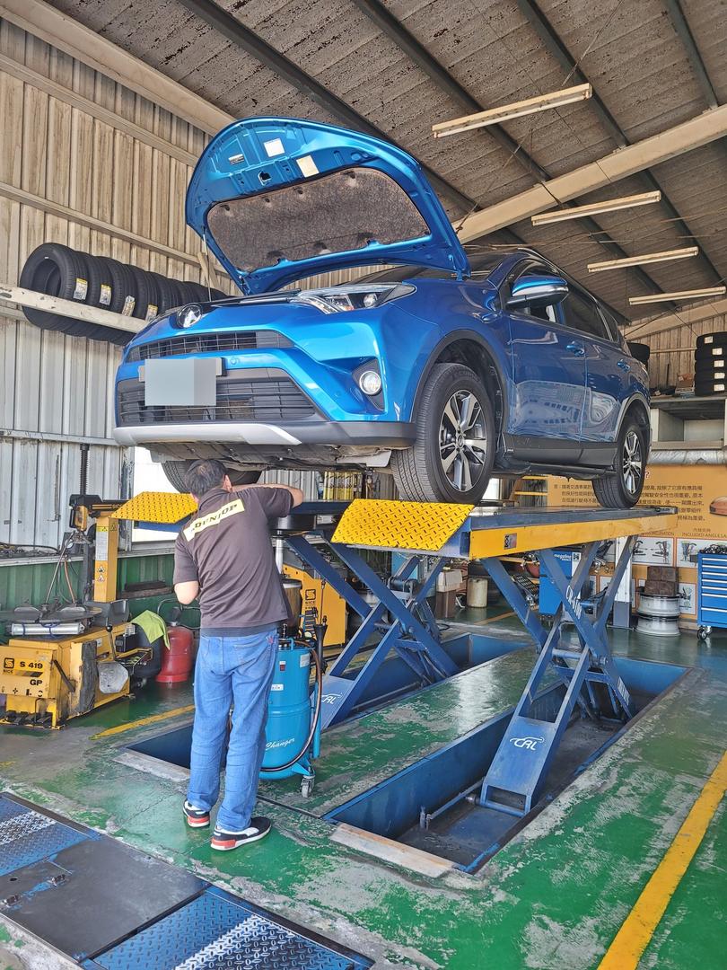 17′ RAV4 交車前整備